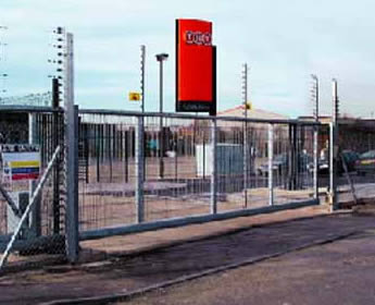 Cantilever Gates